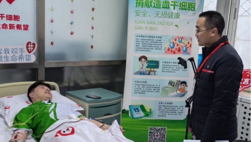 ����˽ ����ת��| 6t������ˮ���ſ�Ҷͬ־ļ����Ѫ��ϸ��������10��ѪҺ������